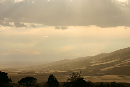 Great Sand Dunes. (18.601 Byte)